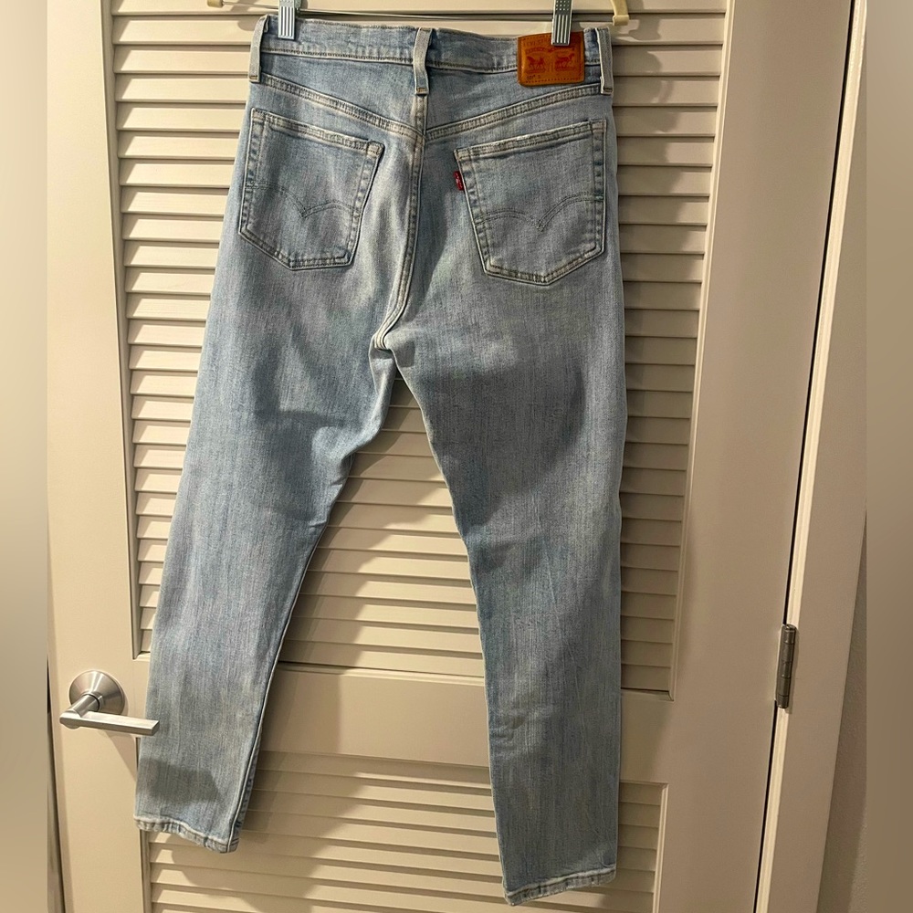 Levi’s - Picture 4 of 4